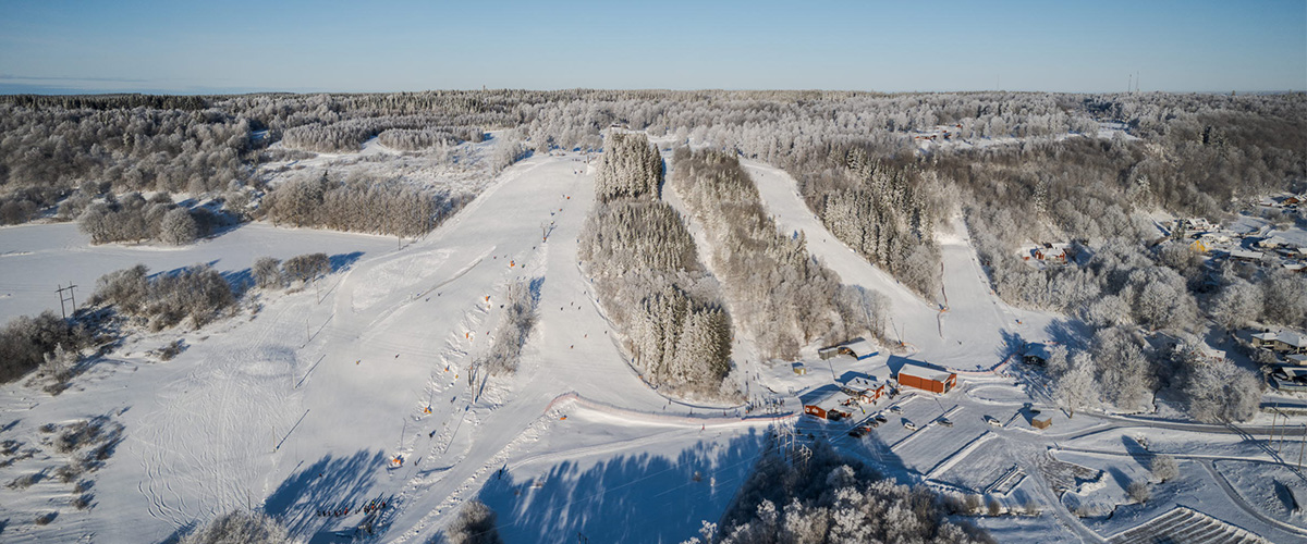 Mösseberg's ski slopes, photo taken with a drone.